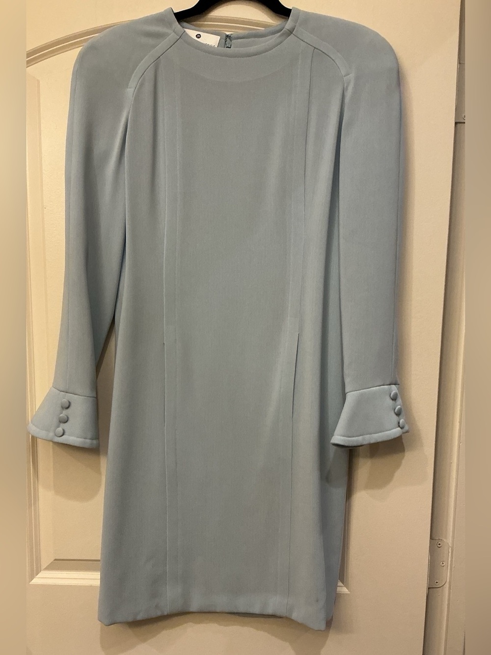 Vintage VT by Travilla Saks Fifth Ave Powder Blue Bell Sleeve Dress Size 4
